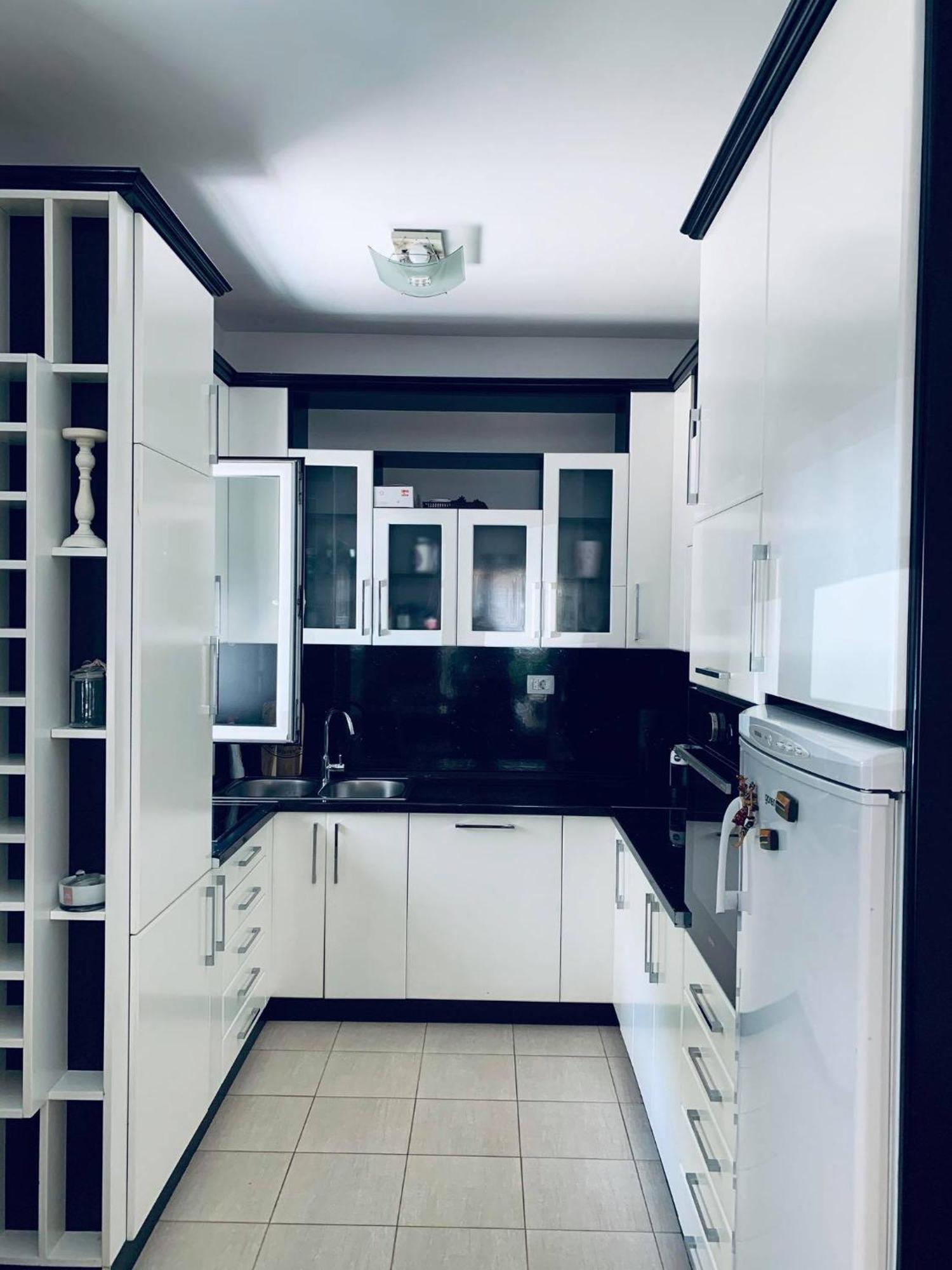 Apartment With Two Bedrooms Senka Budva Luaran gambar